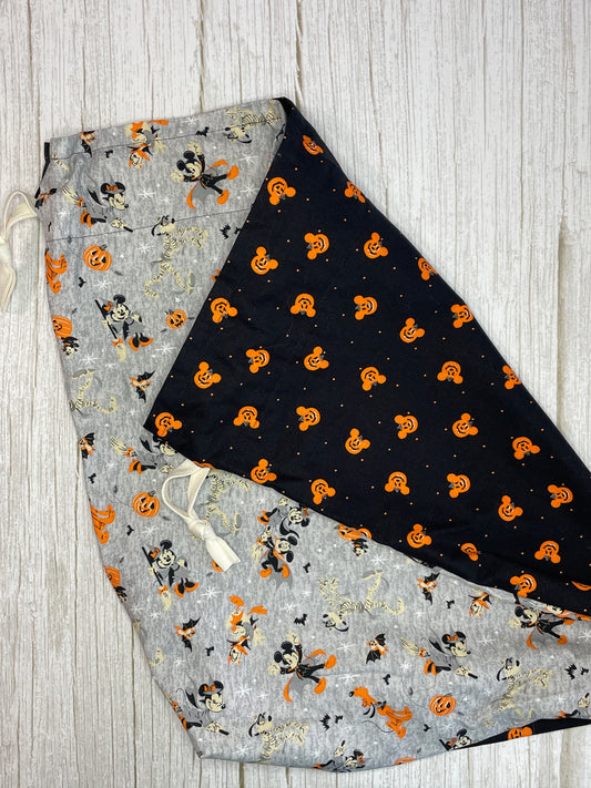 Make a Simple Trick or Treat Bag!